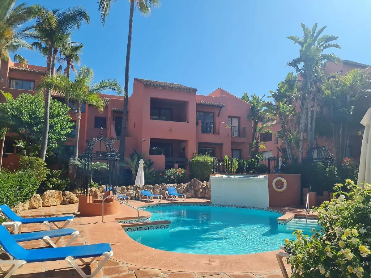 Boutique Penthouse Elviria Beachsid contacts